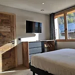 Apartment Chez Lucienne, Jacuzzi Et Sauna