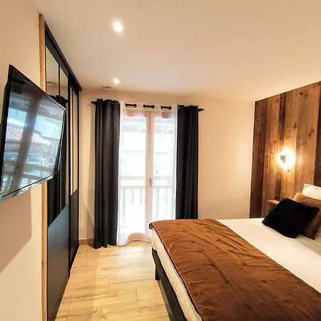 Chez Lucienne, Jacuzzi Et Sauna * Samoens