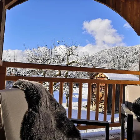 Διαμέρισμα Chez Lucienne, Jacuzzi Et Sauna Samoëns