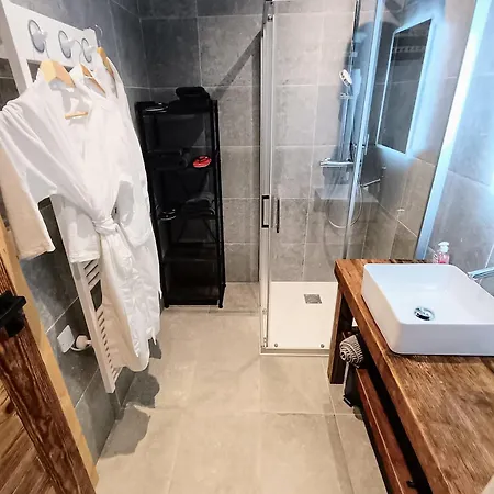 Chez Lucienne, Jacuzzi Et Sauna * Samoens