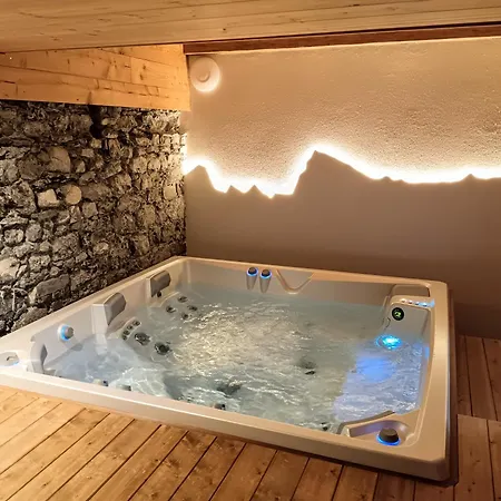 Διαμέρισμα Chez Lucienne, Jacuzzi Et Sauna *