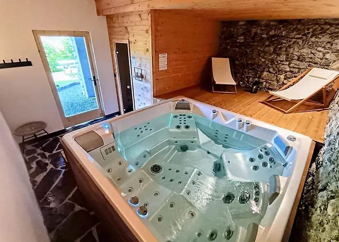 Apartment Chez Lucienne, Jacuzzi Et Sauna Samoëns